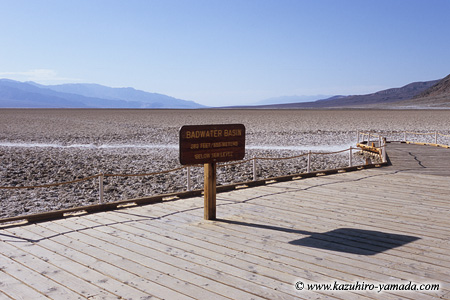Bad Water Basin / �o�b�h�E�H�[�^�x�C�X��