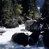 Merced River and Vernal Fall / �}�Z�[�h��ƃo�[�i����
