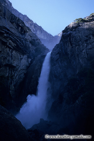 Lower Yosemite Fall / A[Z~e