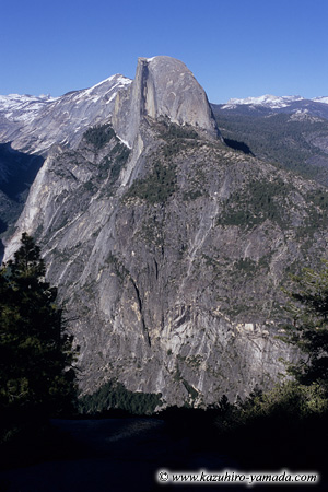 Half Dome from Glacier Point / �O���[�V���[�|�C���g����̃n�[�t�h�[��